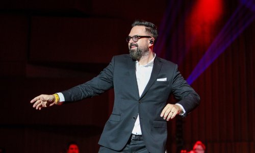 Petar Grašo raspjevao i rasplesao publiku u Lisinskom: Pogledajte kakva je bila atmosfera