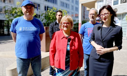 Orešković: Kampanja se svela na natjecanje tko je veći obožavatelj Thompsona