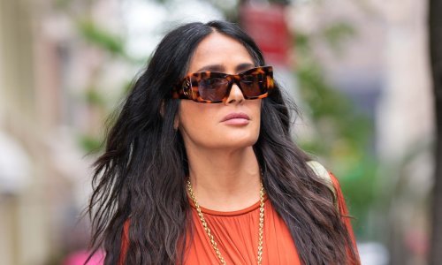 Otkrila tajnu savršene figure: Salma Hayek ne ide u teretanu, evo što radi umjesto toga