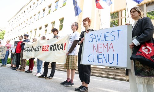 Nevladine organizacije upozorile na diskriminaciju civilnog služenja vojnog roka