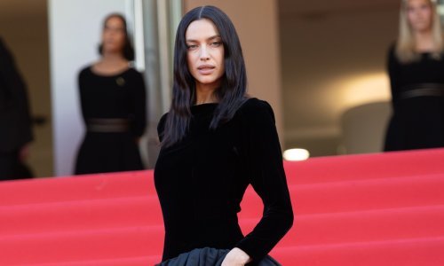 Raskošna kreacija odlično pristaje lijepoj Irini Shayk, a jedan detalj svi su primijetili