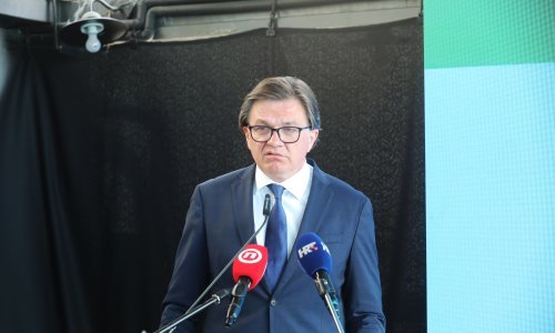 Vukorepa: Rijeka više neće biti crvena, ulazim u drugi krug