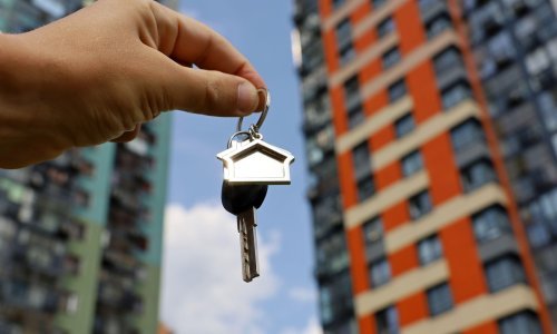 Za početak 450.000 eura: Počinje isplata povrata poreza na prvu nekretninu, evo kada