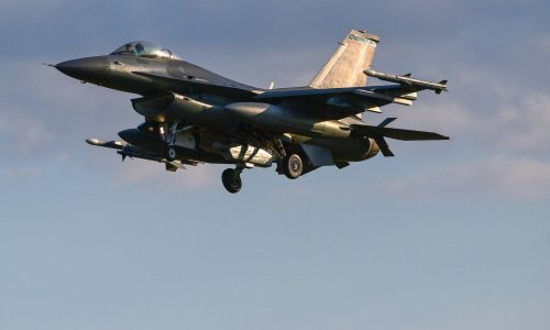Srušio se ukrajinski F-16: Došlo je do incidenta u borbenom avionu, pilot se katapultirao