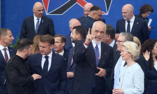 Europska politička krema u Tirani: Evo tko je sve stigao i tko je ukrao najveću pozornost