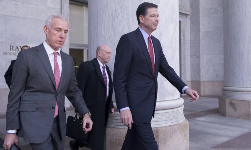 Tajna služba istražuje bivšeg direktora FBI-a zbog objave spornog broja