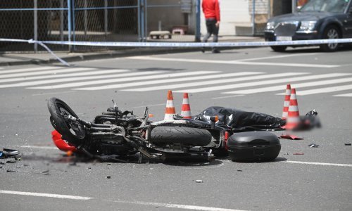 Sudarili se ZET-ov autobus i motocikl u Zagrebu: Motociklist poginuo, stao promet na Črnomercu