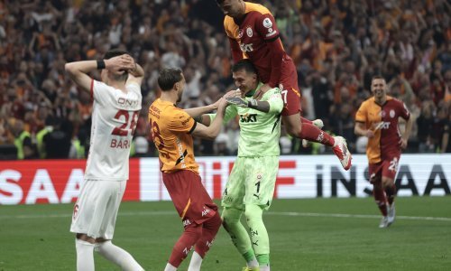 Jakirović izgubio od Galatasaraya; golman zabio iz penala za potvrdu titule velikana