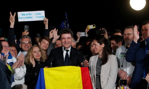 Gradonačelnik Bukurešta pobijedio na predsjedničkim izborima u Rumunjskoj