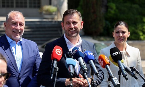 Šuta u ofenzivi: Obećava besplatne vrtiće, knjige i prijevoz te stanove za 2 tisuće eura po kvadratu