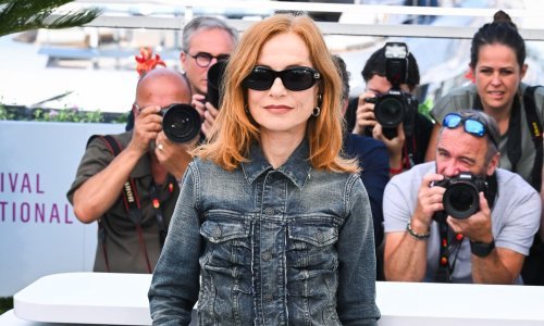 Francuska diva pokazala da traper pristaje i ženama iznad 70-e