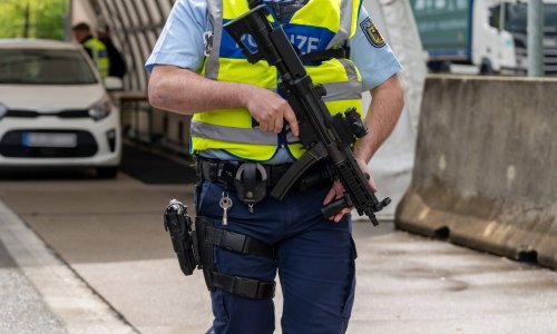 Racije u Njemačkoj: Otkrivena navodna desničarska teroristička ćelija