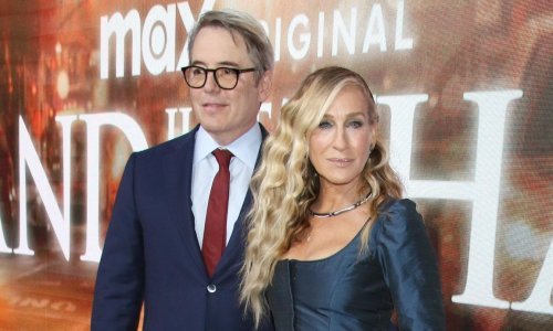 Nitko joj ne bi dao 60 godina: Malo koja frizura pomlađuje poput ove