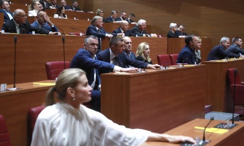 Saborska oporba: Iskoristiti vrijeme bez izbora i riješili 'nered u izbornim procesima'