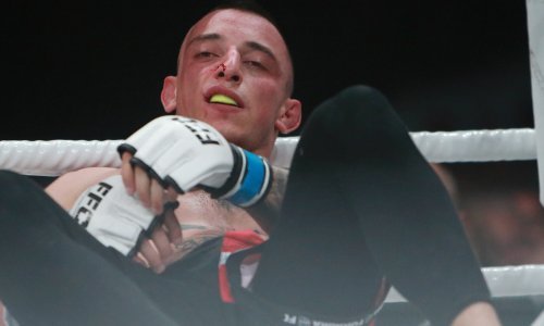 Hrvat brutalno nokautirao srpsku legendu; pogledajte kaos koji je uslijedio nakon toga