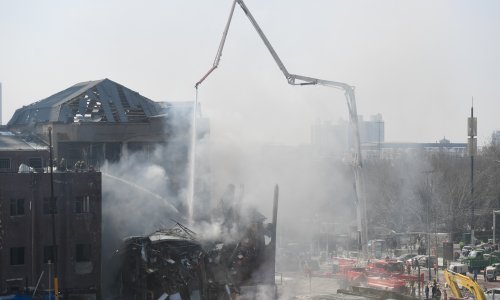 Velika eksplozija u kemijskoj tvornici; od jačine stanovnicima stvari izletjele na ulicu