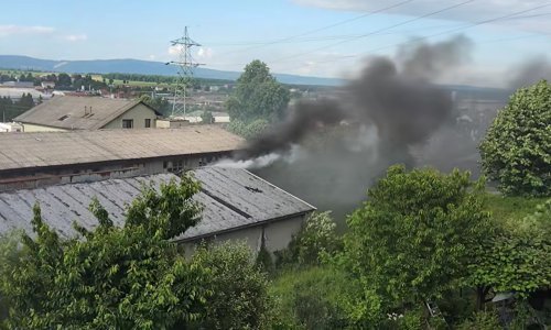 Požar u krugu bivše tvornice Sloga u Požegi