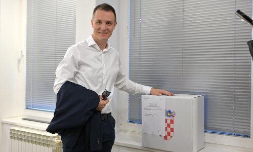 Aktualni gradonačelnik pozvao Makarane da mu daju povjerenje