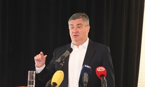 VIDEO Pogledajte koji je vic predsjednik Milanović ispričao studentima