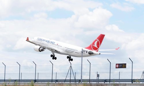 Nestrpljivost ne prolazi: Turska će kažnjavati putnike koji ustaju prije zaustavljanja aviona