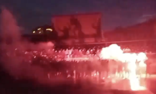 Noćna akcija navijača Crvene zvezde. Upali na stadion Partizana i skandirali ispred tribine Grobara