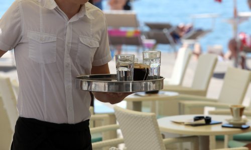 Rekordno nizak broj nezaposlenih u Hrvatskoj. Najviše se zapošljava u ova tri sektora
