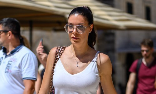 Dubrovkinje jako dobro znaju što je u trendu: Nema laskavijih i udobnijih hlača od ovih