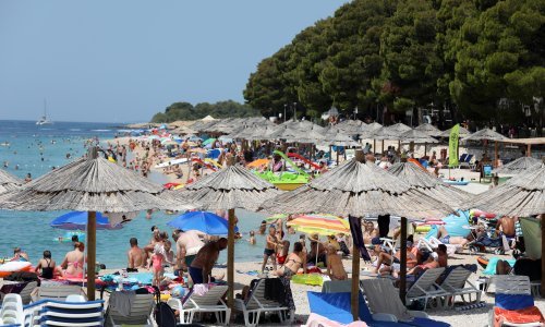 Turistički procvat; ‘hrvatski Karibi’ nestaju, ‘hranjenje plaža’ otišlo predaleko