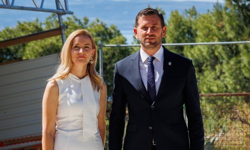 Matilda Šuta, supruga novog gradonačelnika Splita, privukla je pažnju ovom haljinom