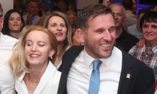 Nova prva dama Splita ne izlazi iz bijelih haljina, a ovom je posebno privukla poglede