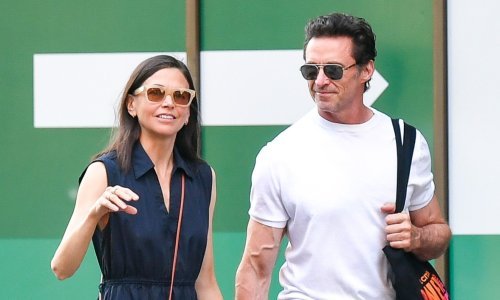 Nakon javne prozivke bivše Jackmanove supruge, Sutton Foster pojavila se u javnosti