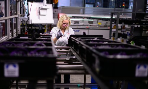 RBA analitičari optimistični: Gospodarstvo nastavlja rasti, ali inflacija ostaje izazov