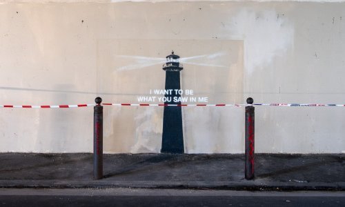 'Želim biti ono što si vidio u meni': Kakvu poruku nosi najnoviji Banksyjev grafit?