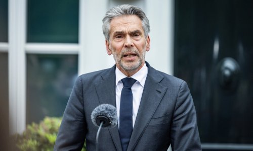 Nizozemski kralj prihvatio ostavku vlade