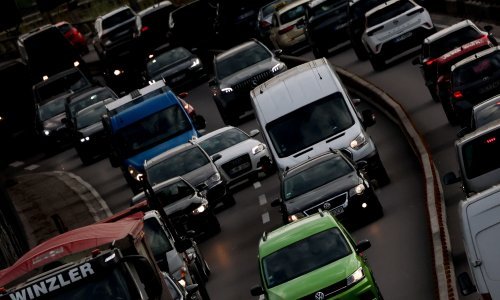 Uskoro se uvodi nova obveza na cestama: Kazne su u Hrvatskoj blage, ali vani...