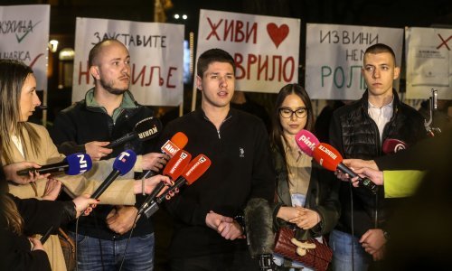 Vođa Vučićevih 'ćacija' vratio se u studentski dom, a onda je uslijedio kaos
