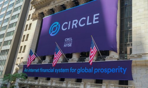 Vrlo uspješan debi izdavača stablecoina na Njujorškoj burzi