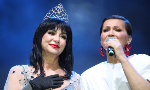 Alka Vuica proslavila 40 godina karijere i 64. rođendan: Pogledajte atmosferu na koncertu