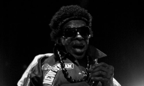 Preminuo je legendarni glazbenik Sly Stone