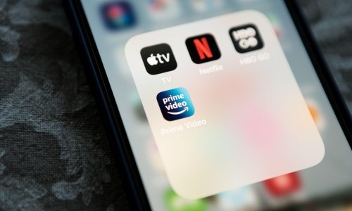 Kako gledati filmove i serije dok ste na putu? Evo što nude popularni servisi