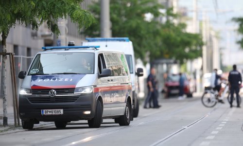 Austrijska policija o napadaču iz Graza: 'Bio je opsjednut pucnjavama u školama'
