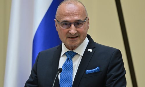 Grlić Radman: Vode se razgovori s kandidatima za veleposlanike