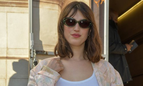 Ovako je ikona francuskog chica s puno stila isfurala komad koji svi imamo u ormaru