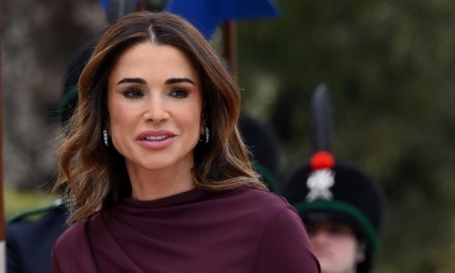 Elegantna i u ležernom izdanju: Kraljica Rania pokazala novu frizuru povodom godišnjice braka