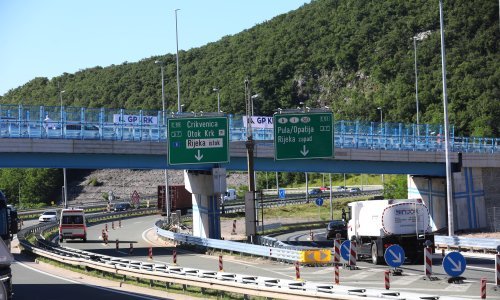 Pažnja u prometu: Prometna nesreća na A6