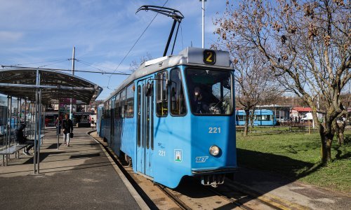 Nakon 50 godina ZET-ovi 'Bikovi' povlače se s tračnica