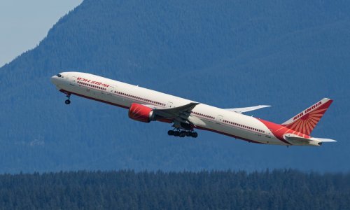 Zrakoplov tvrtke Air India prisilno sletio u Tajlandu nakon prijetnje bombom