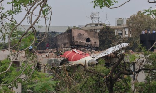 Zašto se srušio avion Air India: Razgovor iz kokpita produbljuje misterij