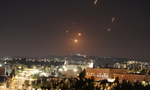 Krenuo noćni obračun Izraela i Irana: Amerikanci obarali iranske projektile, zbrajaju se žrtve