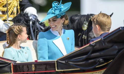 Ovakvi nježni trenuci princeze Charlotte i Kate Middleton rijetko se viđaju
